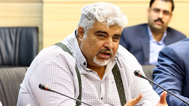  فشار بلاتکلیفی اقتصادی برای صنعت، از فشار جنگ سنگین تر است