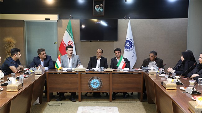 تعاملات تجاری، صنعتی و کشاورزی استان فارس و تاجیکستان تقویت شود