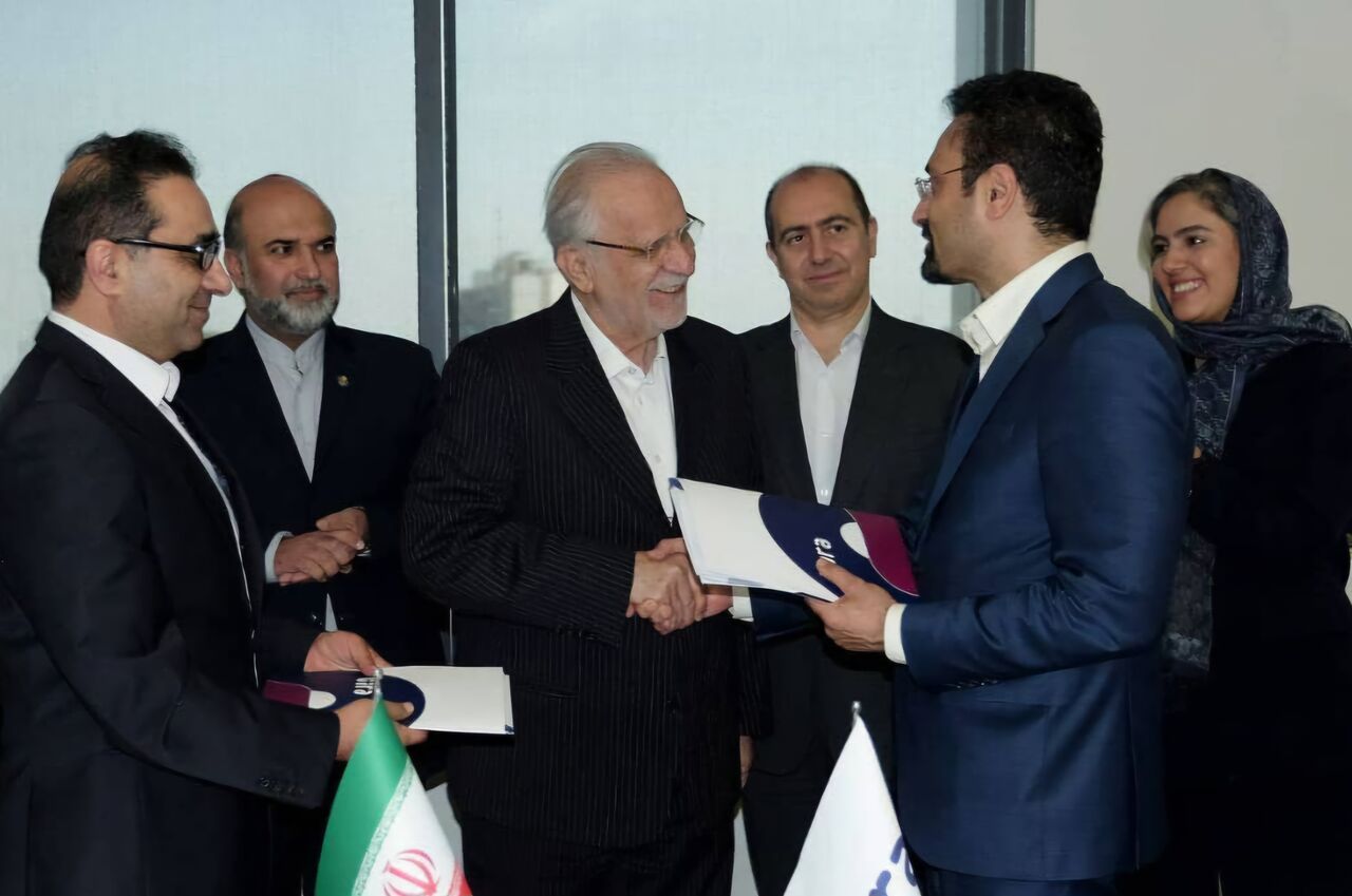 امضای تفاهم‌نامه‌ای برای بهبود معیشت اعضای صندوق هنر با پرداخت‌ اعتباری