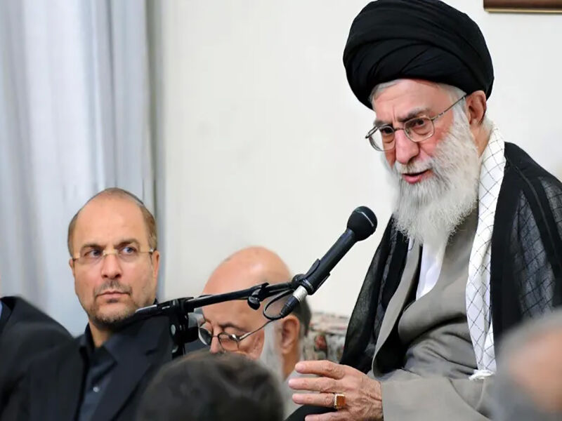 روایت یک سرباز از فرمانده کل قوا/ امام خامنه‌ای معیار تشخیص راه از بیراهه
