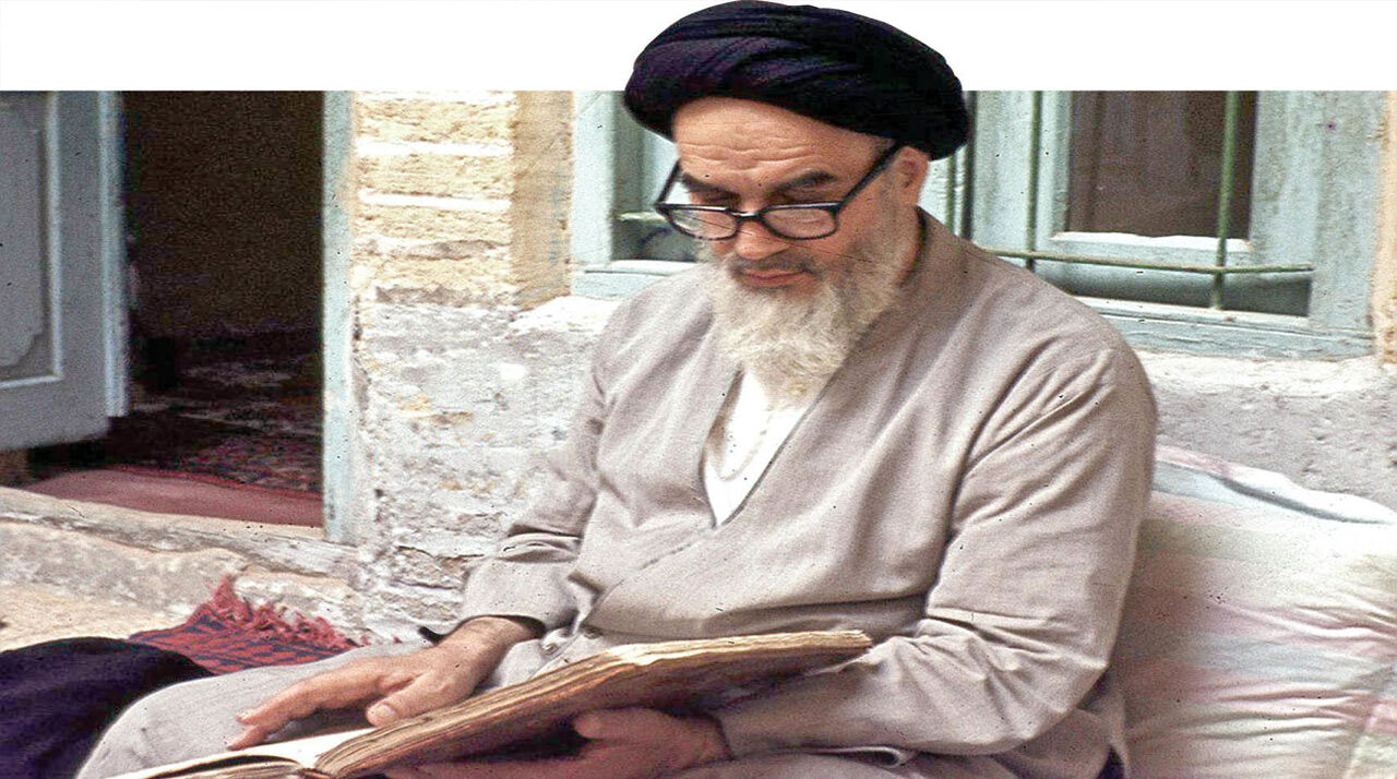 امام خمینی (ره) با تلفیق فلسفه، عرفان و فقه، نظریه ولایت فقیه را نهادینه کرد