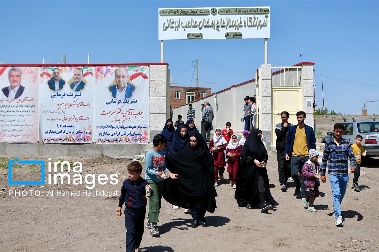 مدرسه خیرساز روستای ابرغان سراب با حضور وزیر آموزش و پرورش افتتاح شد