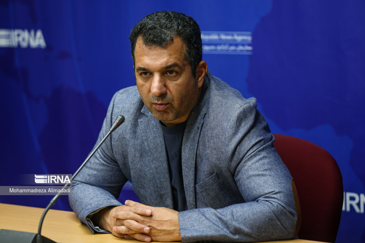 آزاد: در لیگ یک کراسفیت ۲۲ تیم و لیگ دو، ۵۰ تیم رقابت می‌کنند